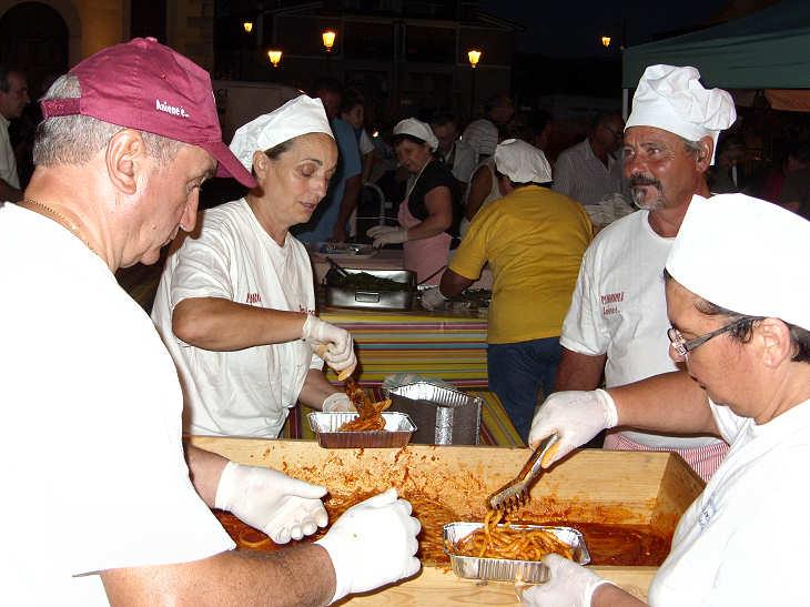 Cecapréti con la bufaletta