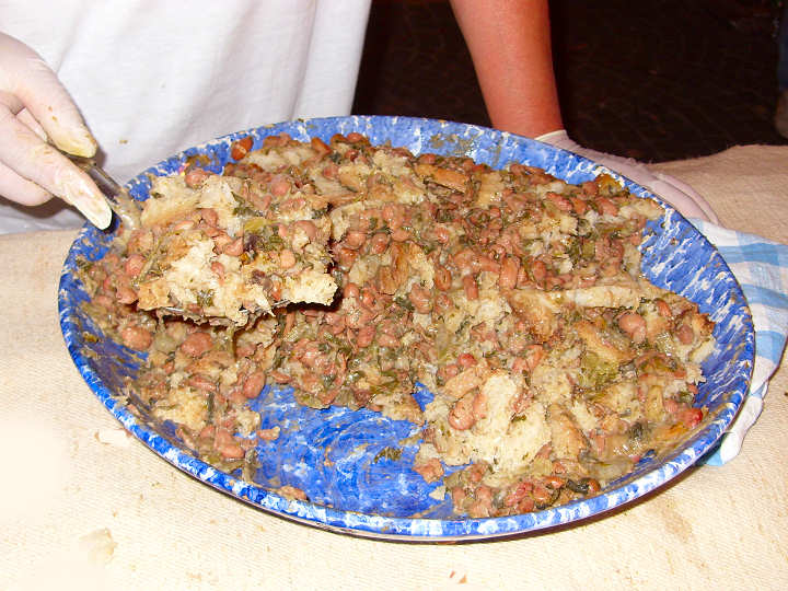 Minestra di pane (Menéstra do pano)