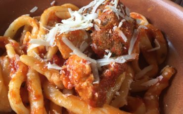 Strozzapréti con sugo di capra